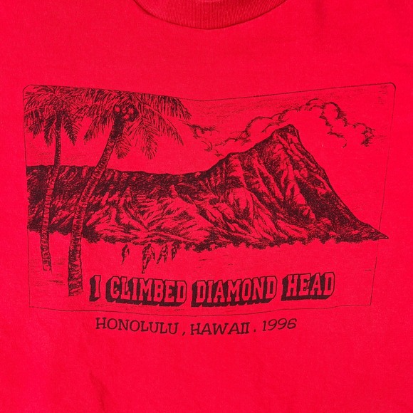 VTG I Climbed Diamond‎ Head T Shirt Fits Large Honolulu Hawaii 1996 Volcano USA - Picture 2 of 7